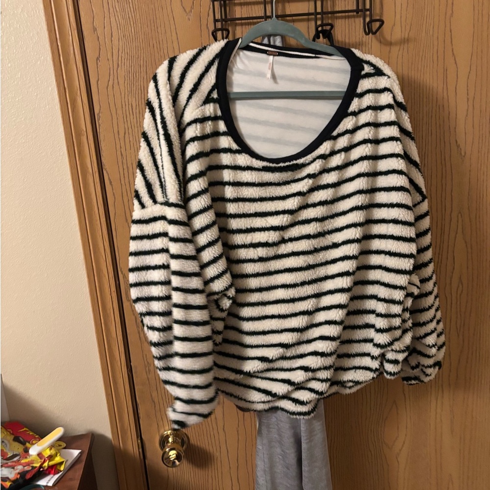 Free People Black and Cream Knit Top